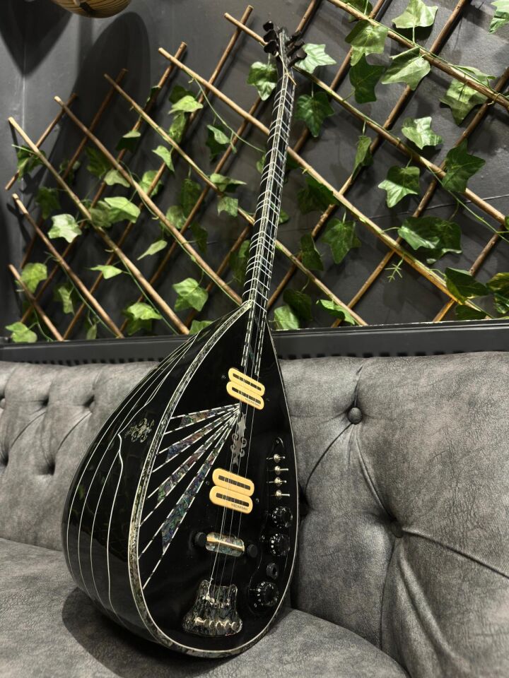 Profesyonel Siyah Elektro Bağlama Nacerman Manyetik (soft case dahil )