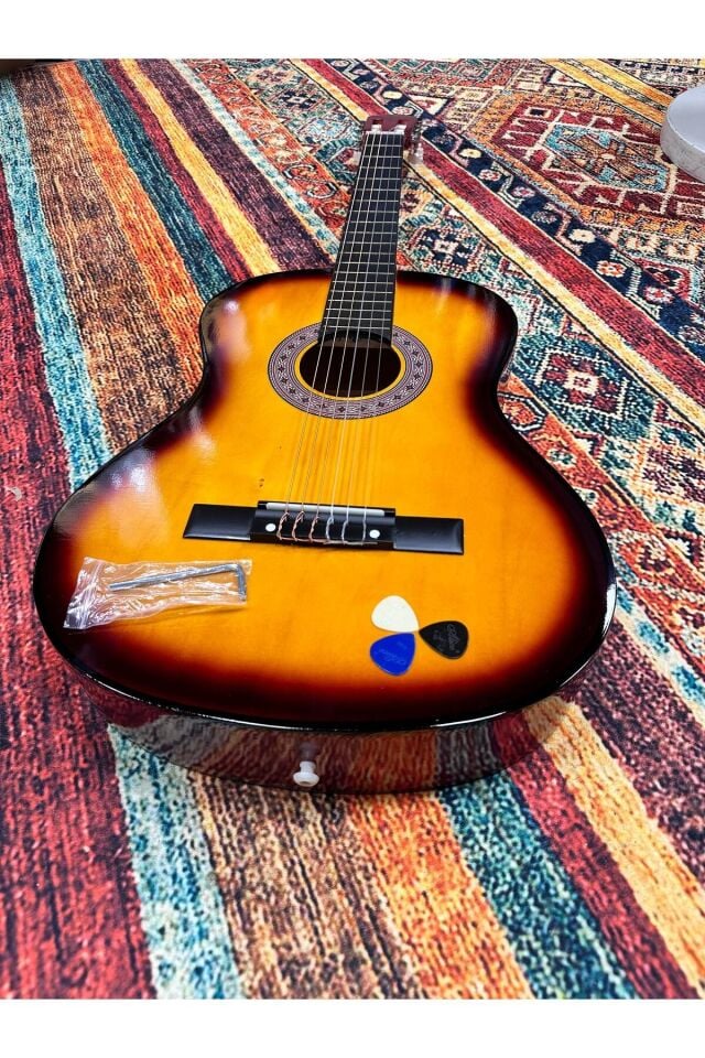 Sap Ayarlı 4/4 Tam Boy Klasik Gitar(Kılıf-Pena Dahil)