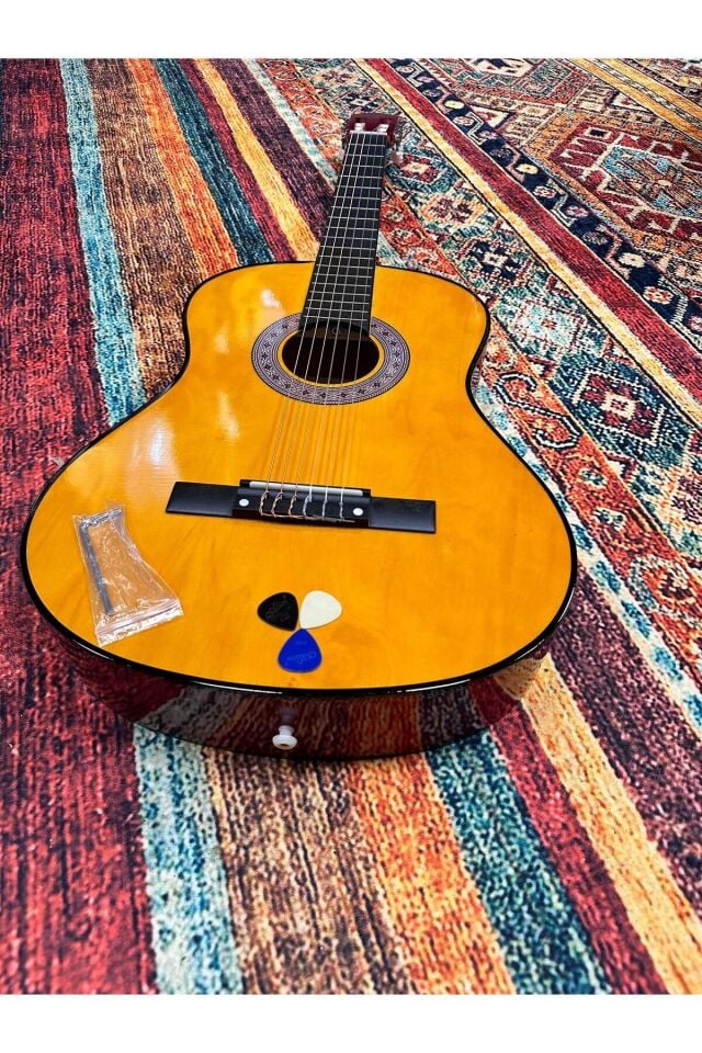 Sap Ayarlı 4/4 tam boy Klasik Gitar Orange (Kılıf-Pena Dahil)