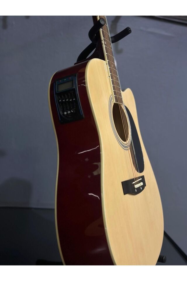 Elektro Akustik Gitar Jumbo Kasa( Kılıf, Pena Dahil)