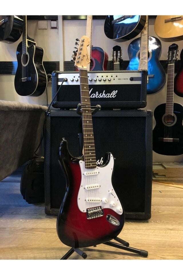 Strat Kasa Siyah Elektro Gitar Sss ( Kılıf, Pena, Askı, Kablo Hediye )