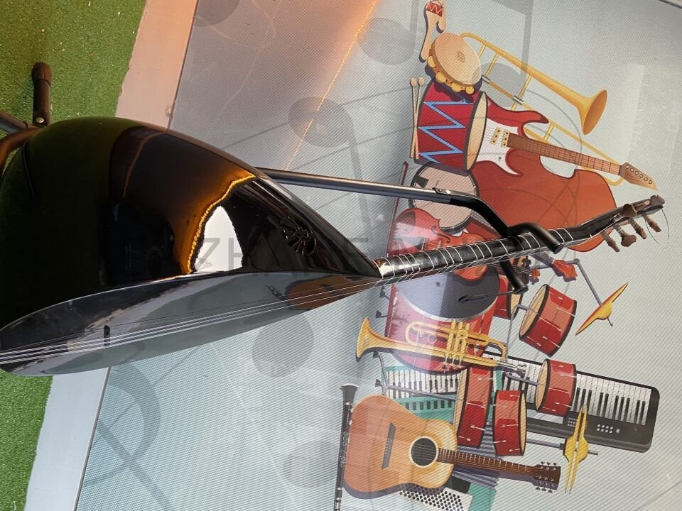 Siyah Orta Düzey Jack Girişli Kısa Sap Kompozit Bağlama (Kılıf-Yedek Tel -Tezene)