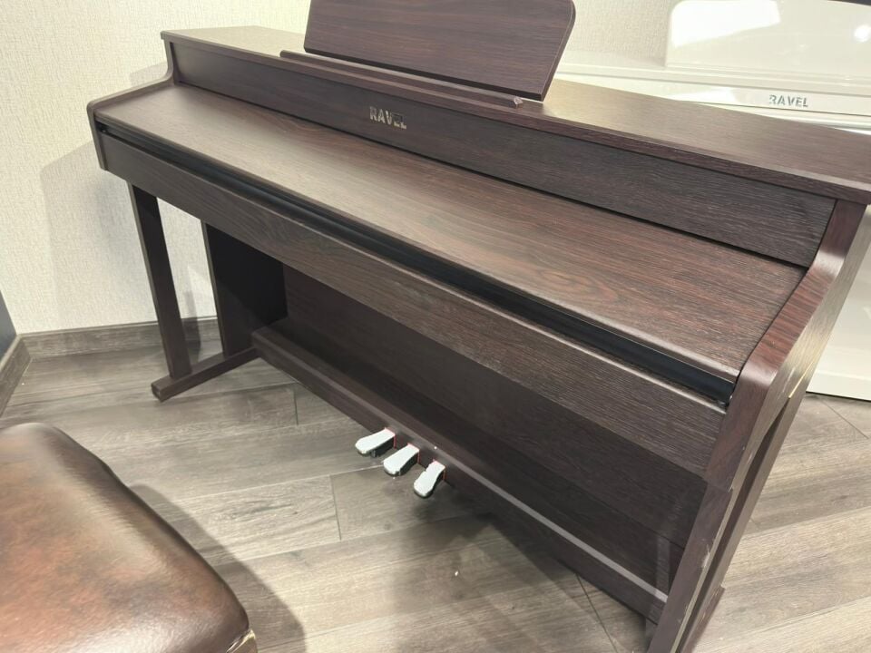 Ravel Rdp160 Kahverengi Dijital Piyano ( Tabure+Kulaklık Dahil)