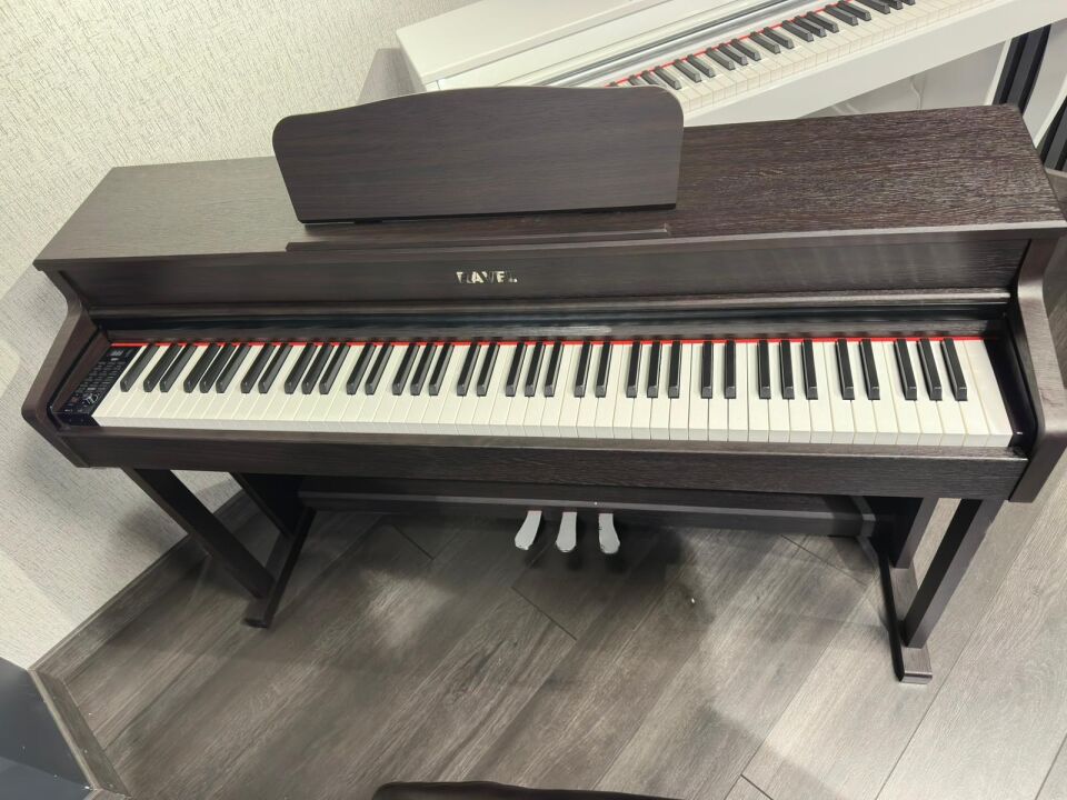 Ravel Rdp160 Kahverengi Dijital Piyano ( Tabure+Kulaklık Dahil)