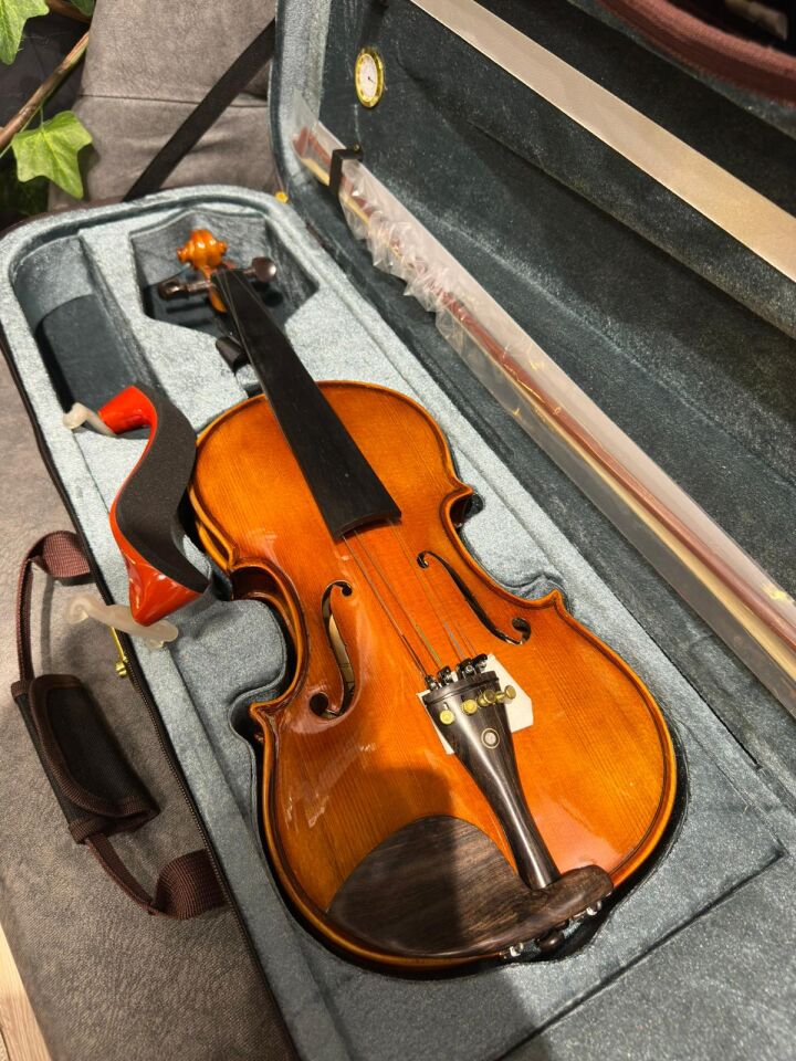 NK-6 4/4 Profesyonel El Yapımı Keman