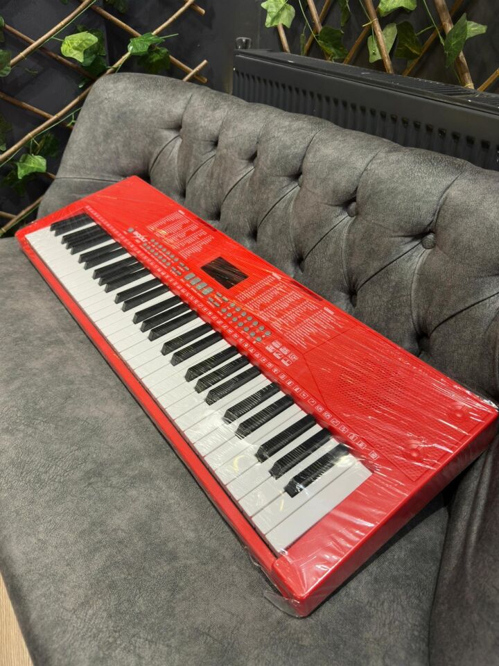 A829 Tuş Hassasiyetli 5 Oktav 61 Tuş Org - Kırmızı