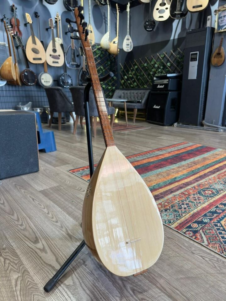 Başlangıç Düzeyi Kısa Sap Öğrenci Bağlaması-Kılıf-Yedek Takım Tel-Tezene