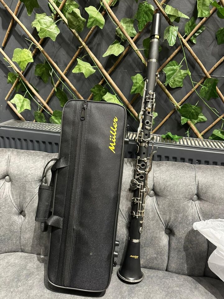 MCL204 4 Yüzük Sol Klarnet ( Stand Dahil )