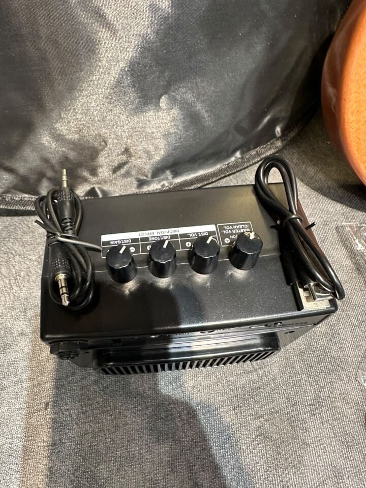 Lespaul Elektro Gitar Seti Mini Amfili Kılıflı Askılı Kablolu Pena ve Aksesuarlı Natural