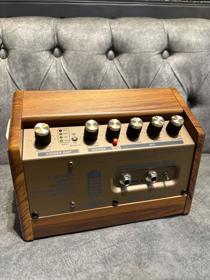 Crush20 20W Taşınabilir Şarjlı Amfi – Bluetooth , Mikrofon Girişli, Reverb Efektli, 2 Kanallı